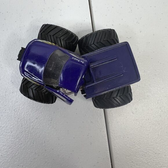 Lot of 3 Hot Wheels Monster Jam Truck Grave Digger Ninja Turtles Manic Rev Tredz - Picture 6 of 13